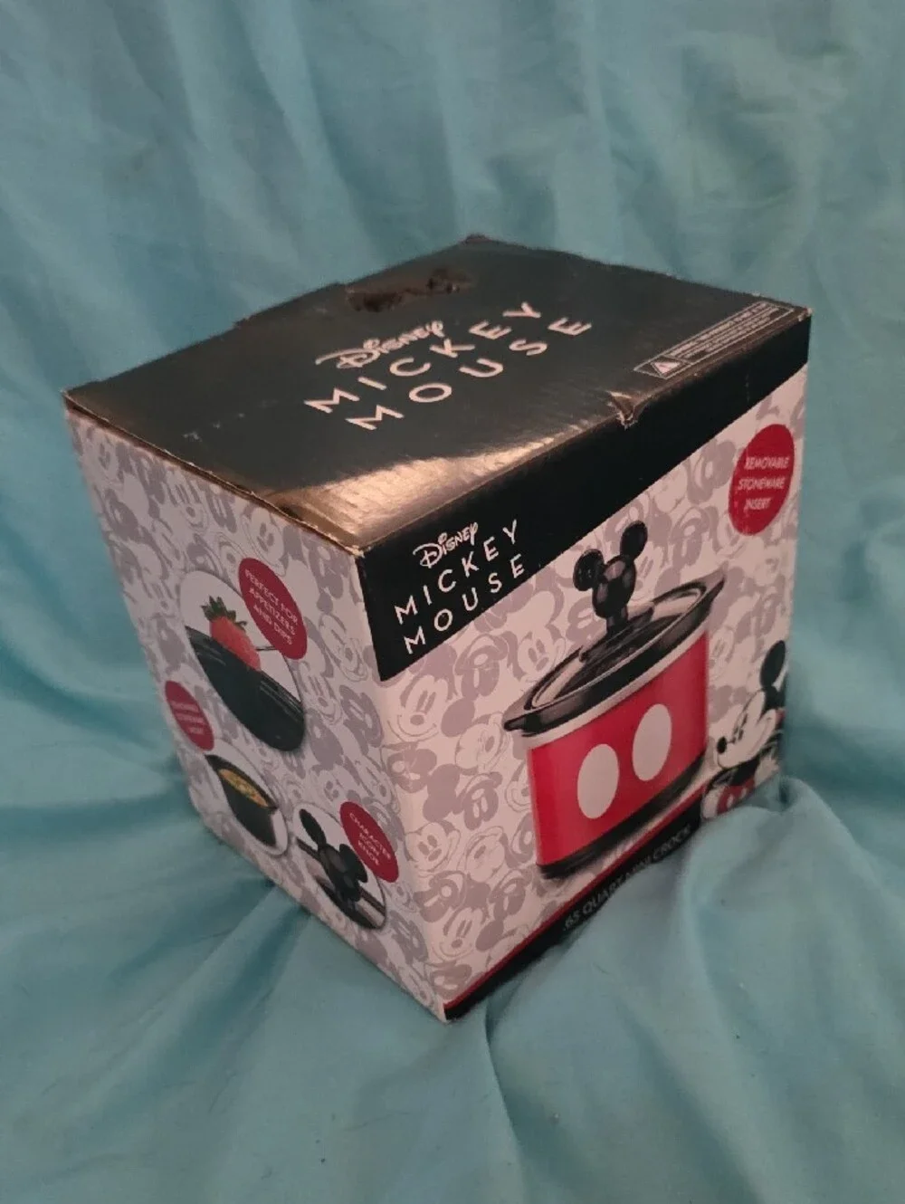 Mickey Mouse Mini Crock Pot Adorable NIB